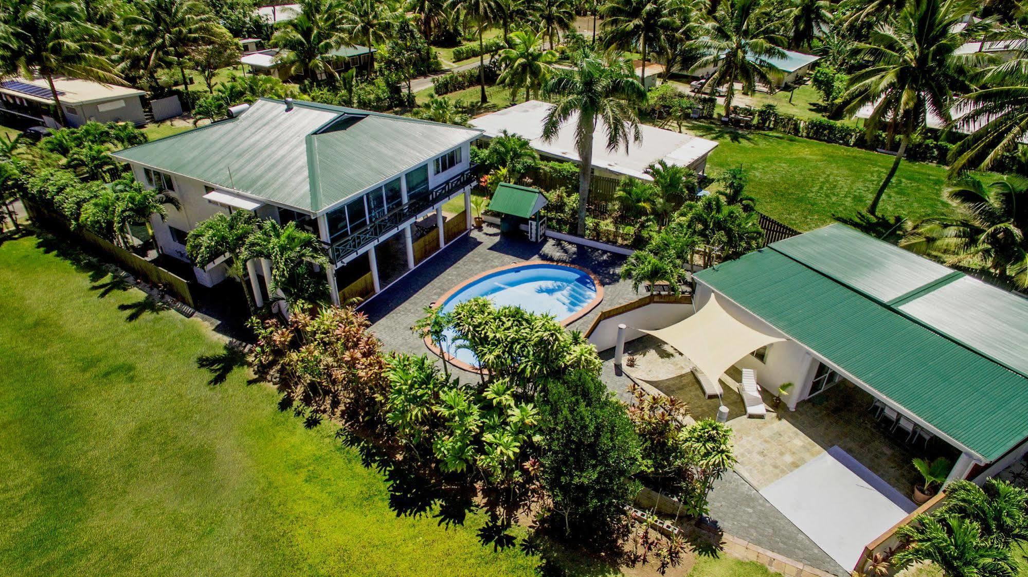 Whitehouse Apartments Rarotonga Exterior photo